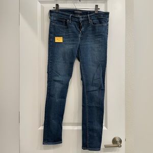 Lucky Brand Jeans! Stella Skinny. Size 10/30. Dark Denim. Great Condition!